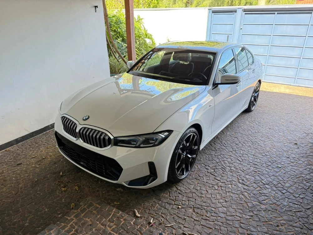 Sua Máquina dos Sonhos: BMW 320 M Sport!