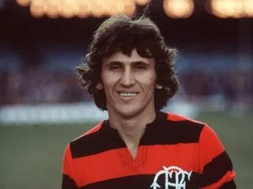 Camisa do Flamengo assinada pelo Zico